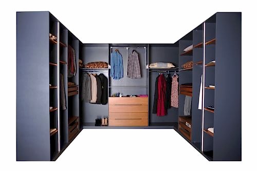 ELİT GİYİNME ODASI